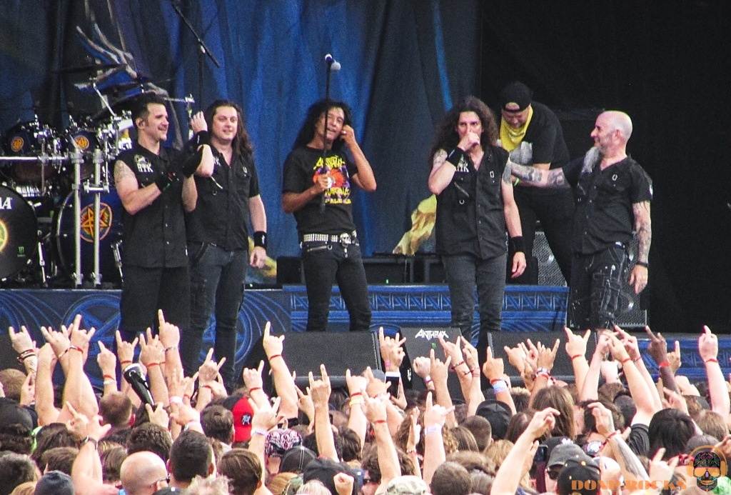 Anthrax Finishing Their Open Air Set