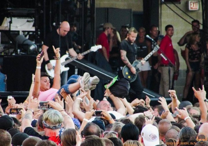 Breaking Benjamin Crowd Surfers